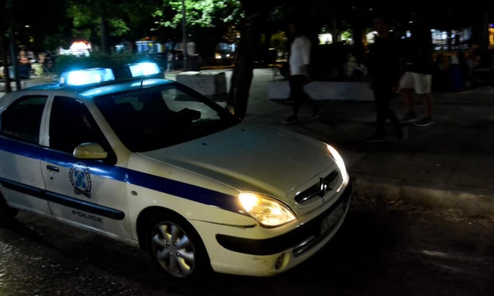 Μπαράζ επιθέσεων τη νύχτα σε Κολωνό, Χαλάνδρι και Ζωγράφου